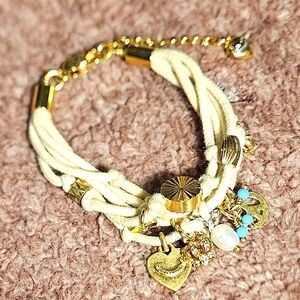 JUICY Couture White Multi Strand Crown Peace Pearl Heart Bling Charm Bracelet